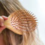 Brosse à picots en bois